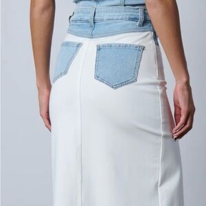 AKIRA White Maxi Pencil Skirt